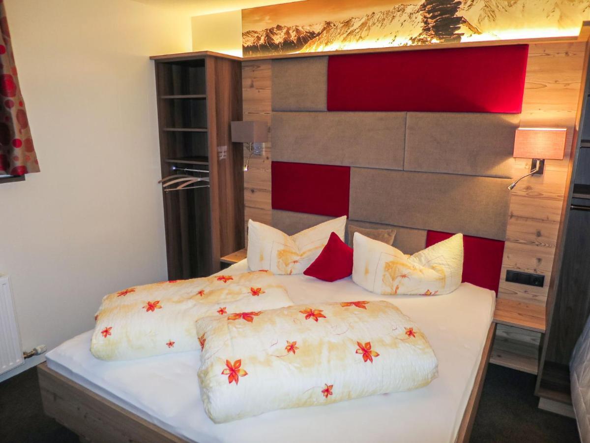 Apartment Alpenflora By Interhome คัพเพิล ภายนอก รูปภาพ
